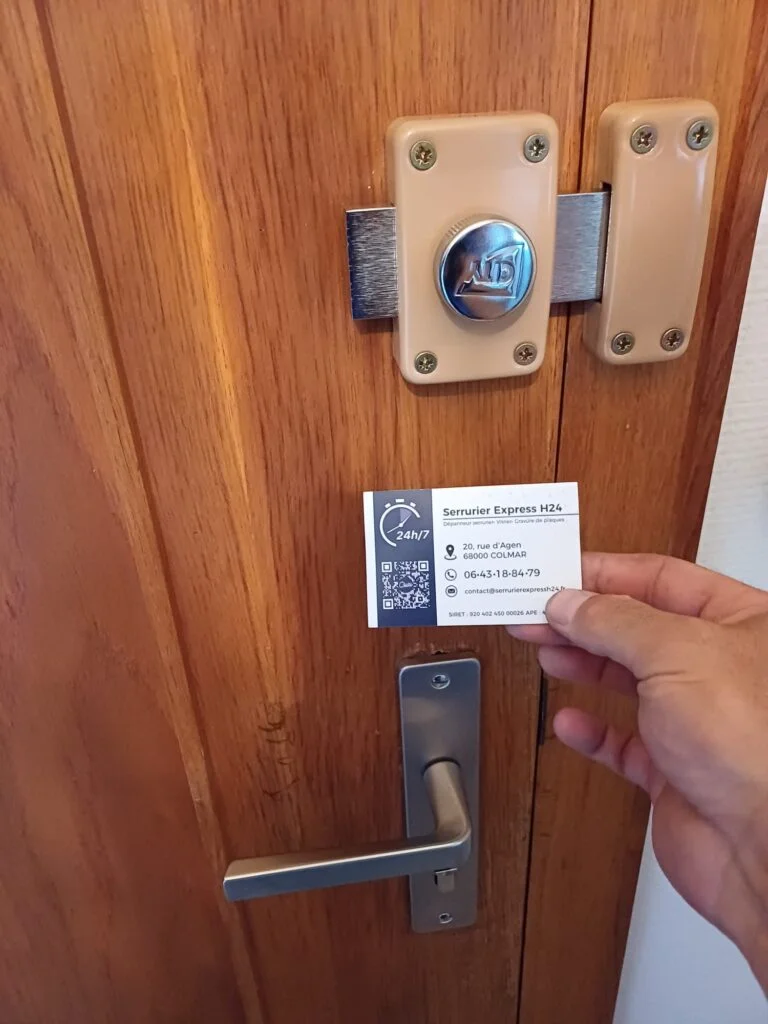 serrurier express h24 - installation serrure, cylindre et verrou sur porte